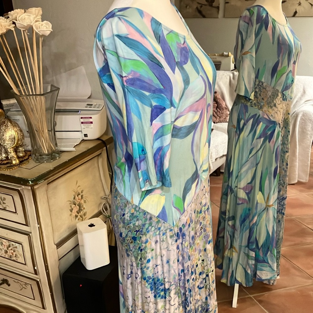 Blue Patterned Dress - Picture 3 of 6